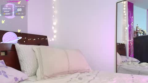 Snapshot of tammycutee0 chatting on 10-23-25, 08:57 TammyCutee online show from 10-23-25, 08:57