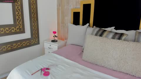 Tamy online show from 02-15-25, 07:50