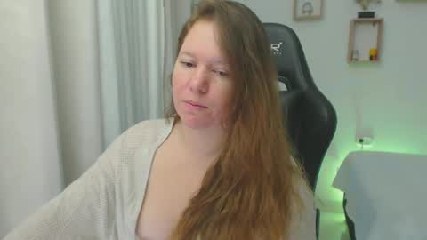 Snapshot of tamy_shine87 chatting on 03-03-25, 05:09 Im Samy online show from 03-03-25, 05:09