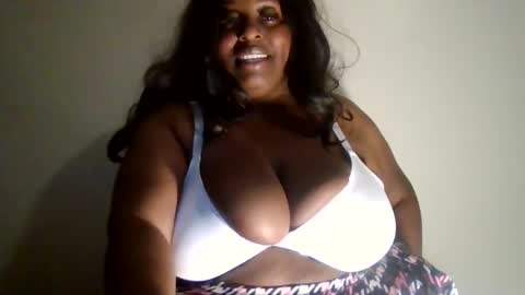 Snapshot of tamyajay chatting on 12-13-24, 03:32 Tamya Jay online show from 12-13-24, 03:32