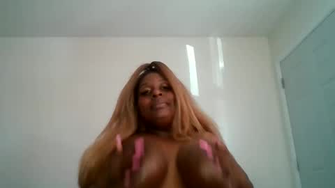 Snapshot of tamyajay chatting on 01-23-25, 05:42 Tamya Jay online show from 01-23-25, 05:42