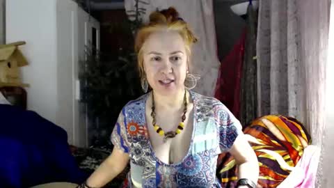 Milena online show from 02-11-25, 02:57