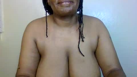 Snapshot of tania_bby chatting on 03-14-26, 04:12 tania_bby online show from 03-14-26, 04:12
