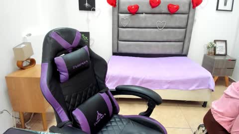 Snapshot of tania_duque chatting on 03-05-26, 02:02 Tania online show from 03-05-26, 02:02