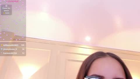 Snapshot of taniaconnor chatting on 03-02-26, 07:15 TANIA online show from 03-02-26, 07:15