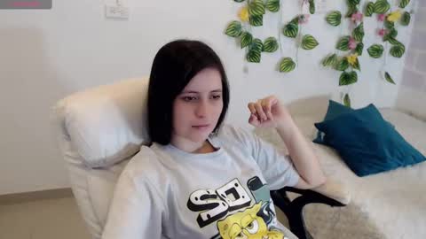 Tania  online show from 10-12-25, 03:00