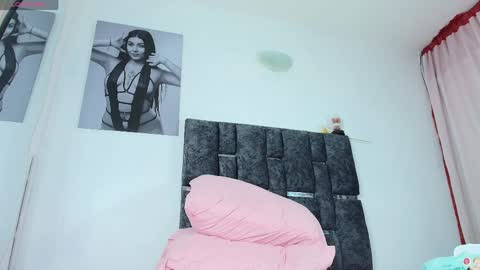 Tania online show from 04-14-26, 09:04