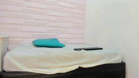 Snapshot of tanishaebony_ chatting on 02-24-25, 08:36 Tanisha online show from 02-24-25, 08:36