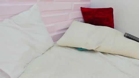 Snapshot of tanishaebony_ chatting on 02-25-25, 12:58 Tanisha online show from 02-25-25, 12:58