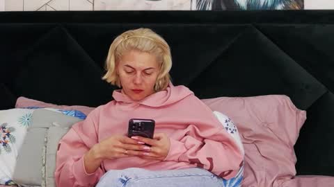 tanyaGrey online show from 03-10-26, 06:51