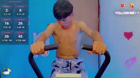 Andres online show from 03-09-26, 03:54