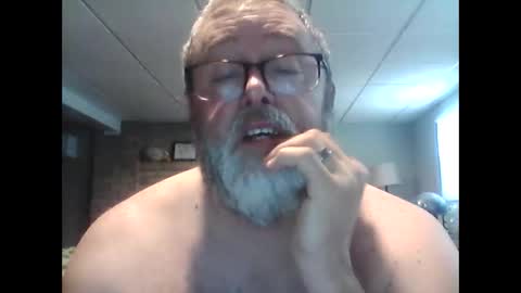 Snapshot of tank106 chatting on 03-21-26, 04:43 tank106 online show from 03-21-26, 04:43