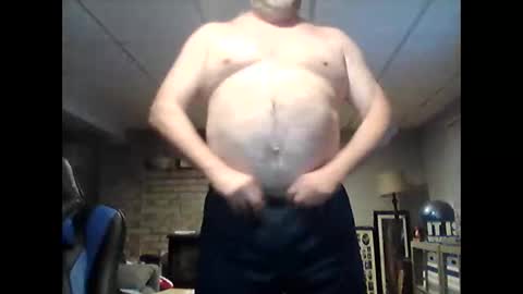 Snapshot of tank106 chatting on 04-01-26, 01:06 tank106 online show from 04-01-26, 01:06