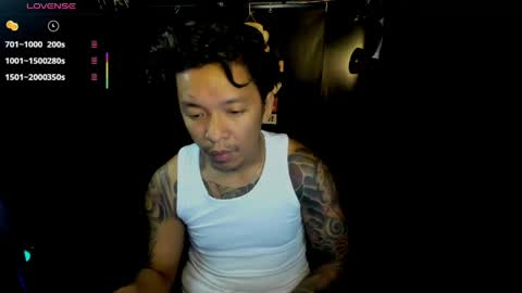Snapshot of tannedskinmatty chatting on 05-25-26, 11:44 Matty online show from 05-25-26, 11:44