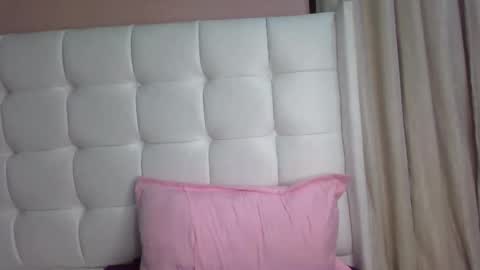 Snapshot of tannia004 chatting on 01-01-25, 11:07 tania online show from 01-01-25, 11:07