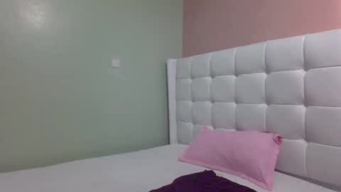 Snapshot of tannia004 chatting on 01-04-25, 11:00 tania online show from 01-04-25, 11:00