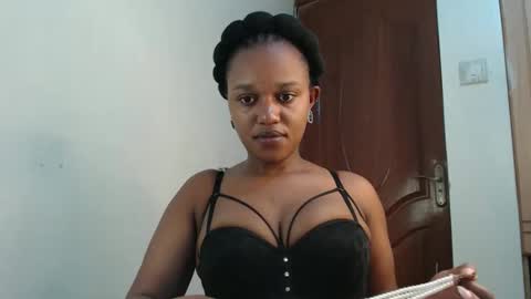 tania online show from 04-07-26, 01:11