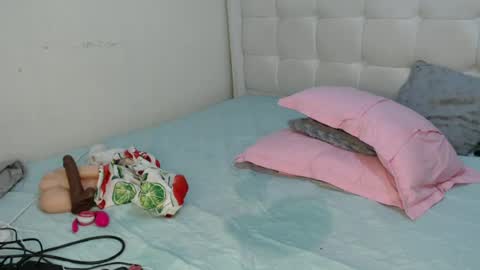Snapshot of tannia004 chatting on 07-02-26, 03:23 tania online show from 07-02-26, 03:23