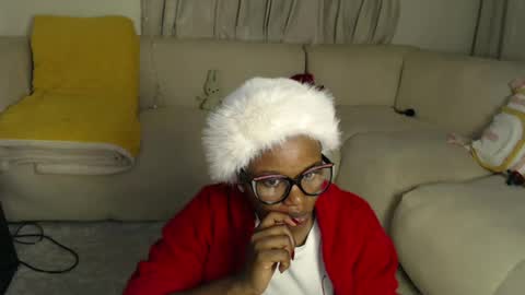 Snapshot of tannia004 chatting on 08-03-26, 01:04 tania online show from 08-03-26, 01:04