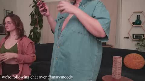 Lilith Eden  sometimes Eve online show from 01-12-26, 01:33