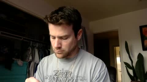 Dr. Love online show from 02-14-25, 05:57