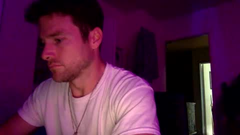 Dr. Love online show from 10-19-25, 01:28