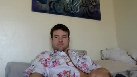 Dr. Love online show from 04-08-26, 03:56