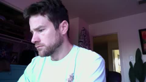 Snapshot of tantrichealing chatting on 05-03-26, 12:22 Dr. Love online show from 05-03-26, 12:22