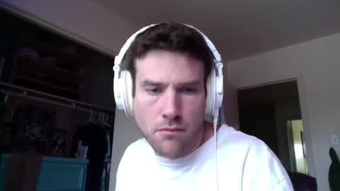 Snapshot of tantrichealing chatting on 05-08-26, 05:07 Dr. Love online show from 05-08-26, 05:07