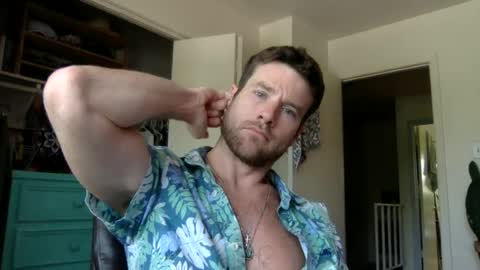 Snapshot of tantrichealing chatting on 07-01-26, 09:58 Dr. Love online show from 07-01-26, 09:58