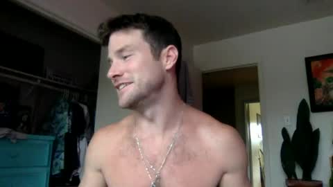 Snapshot of tantrichealing chatting on 08-04-26, 02:19 Dr. Love online show from 08-04-26, 02:19