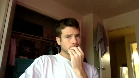 Snapshot of tantrichealing chatting on 08-08-26, 12:51 Dr. Love online show from 08-08-26, 12:51