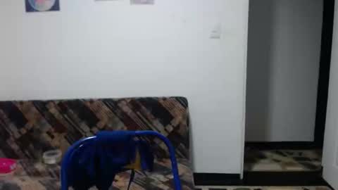 Angeline  Follow  online show from 05-11-26, 09:12