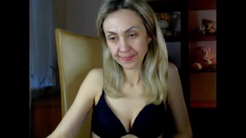 tanya online show from 03-10-25, 11:42