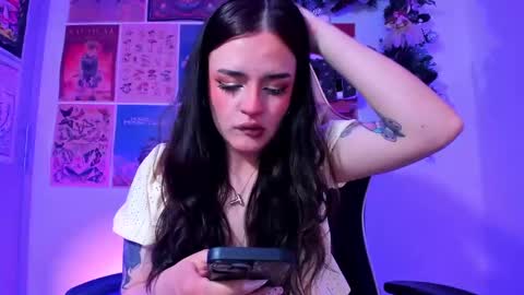 Snapshot of tara_hs chatting on 01-02-25, 04:46 online show from 01-02-25, 04:46