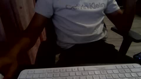 Snapshot of tarantino971 chatting on 03-02-26, 04:58 tarantino971 online show from 03-02-26, 04:58