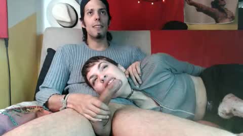 Snapshot of tarian_xxx chatting on 04-24-26, 07:22 T J online show from 04-24-26, 07:22