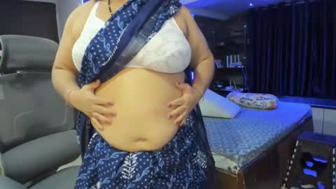 tarivishu23 online show from 12-30-24, 01:37