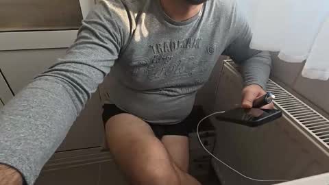 tarkan198 online show from 12-21-25, 07:37