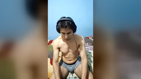 Snapshot of tarzan_07 chatting on 07-05-26, 06:31 tarzan_07 online show from 07-05-26, 06:31