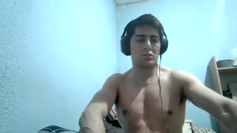 Snapshot of tarzan_07 chatting on 07-08-26, 06:29 tarzan_07 online show from 07-08-26, 06:29