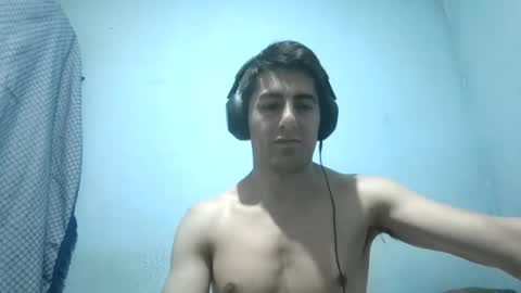 Snapshot of tarzan_07 chatting on 07-09-26, 06:39 tarzan_07 online show from 07-09-26, 06:39