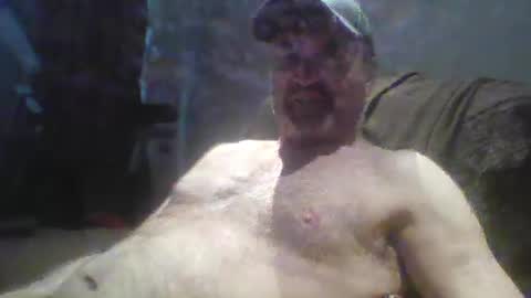 Snapshot of tarzeny77 chatting on 05-04-26, 04:47 tarzeny77 online show from 05-04-26, 04:47