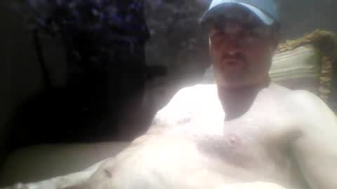 Snapshot of tarzeny77 chatting on 06-20-26, 01:52 tarzeny77 online show from 06-20-26, 01:52