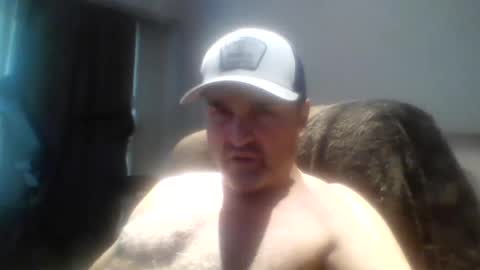 Snapshot of tarzeny77 chatting on 07-18-26, 06:12 tarzeny77 online show from 07-18-26, 06:12
