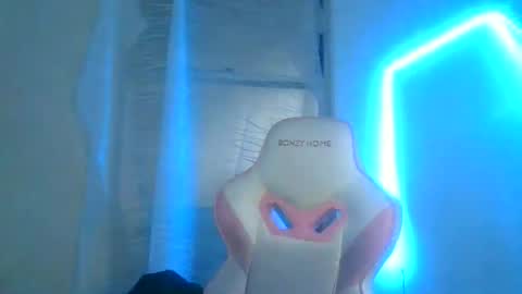 tasha_sky online show from 01-18-25, 12:57