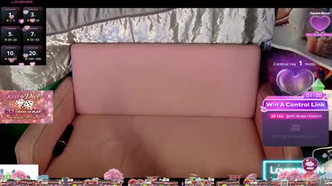 Snapshot of tashakai chatting on 03-08-26, 12:41 TashaKai online show from 03-08-26, 12:41