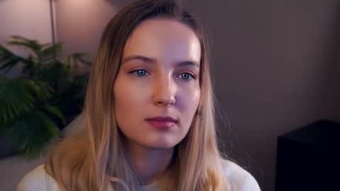 Your Ressie online show from 10-19-25, 07:42