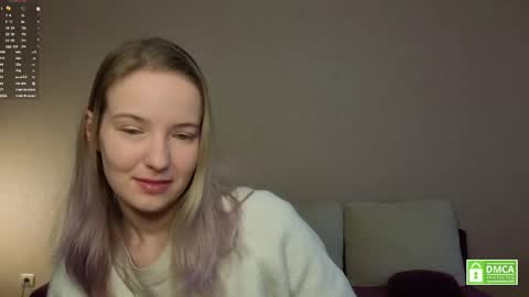 Snapshot of tashinapetitto chatting on 04-20-26, 07:44 Your Ressie online show from 04-20-26, 07:44