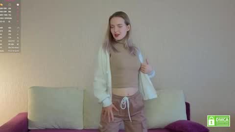Snapshot of tashinapetitto chatting on 04-27-26, 07:50 Your Ressie online show from 04-27-26, 07:50